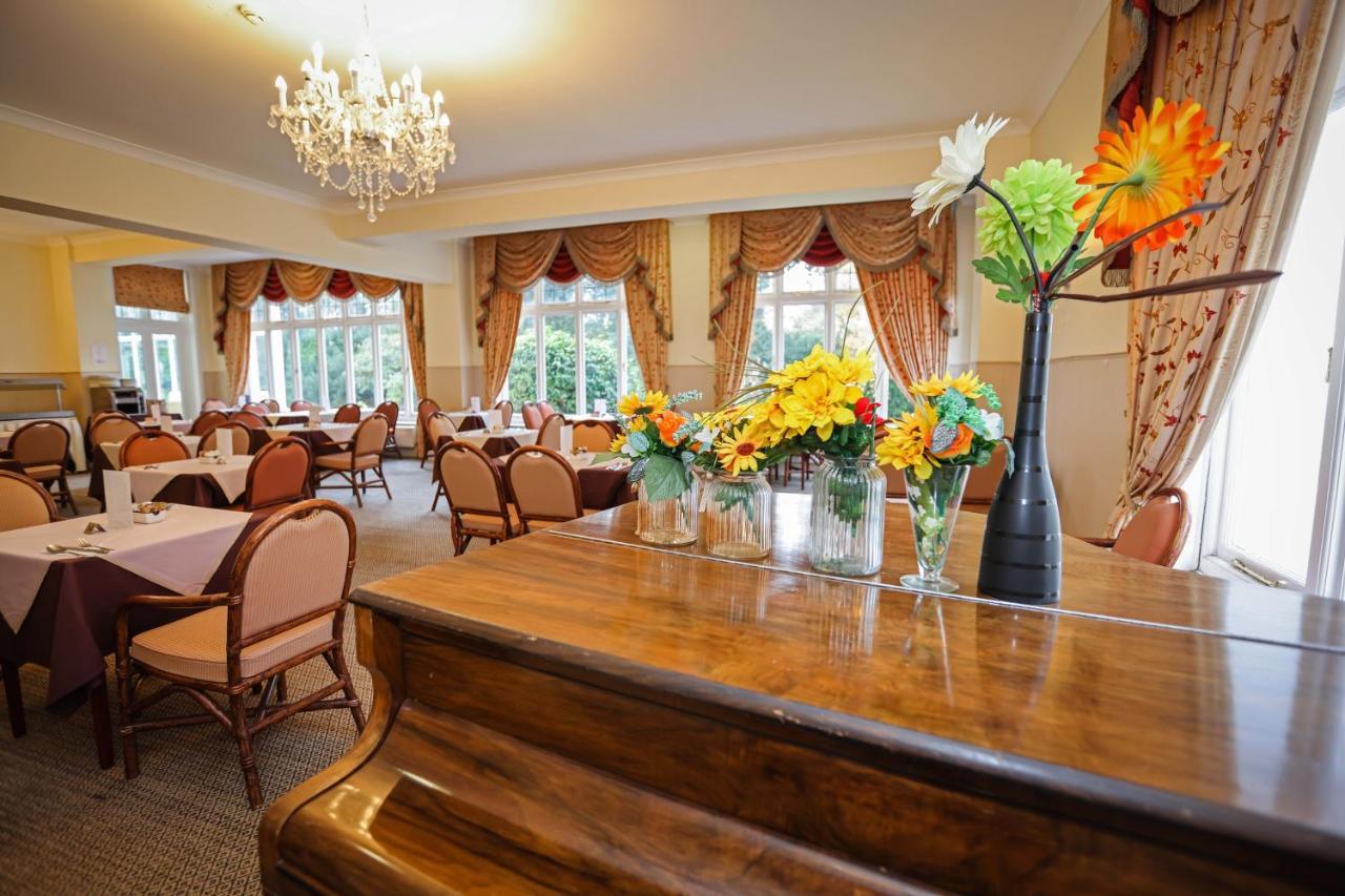 The Grove Hotel Bornemouth Extérieur photo